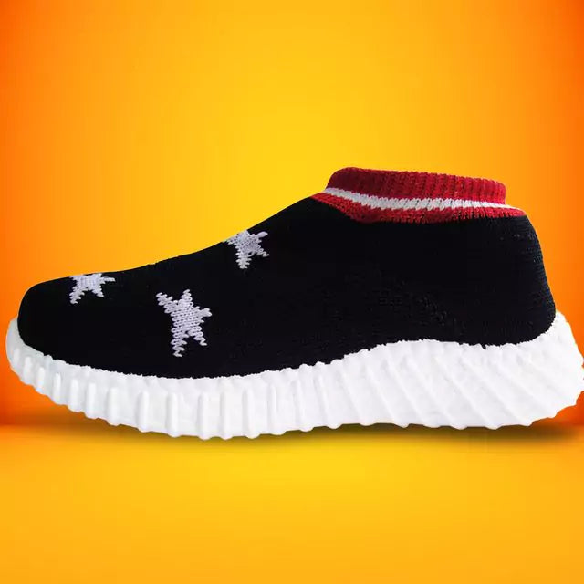 Kids Pull On Shoes Toddler Girls Boys Breathable Sneakers Running Shoes (Black/White)