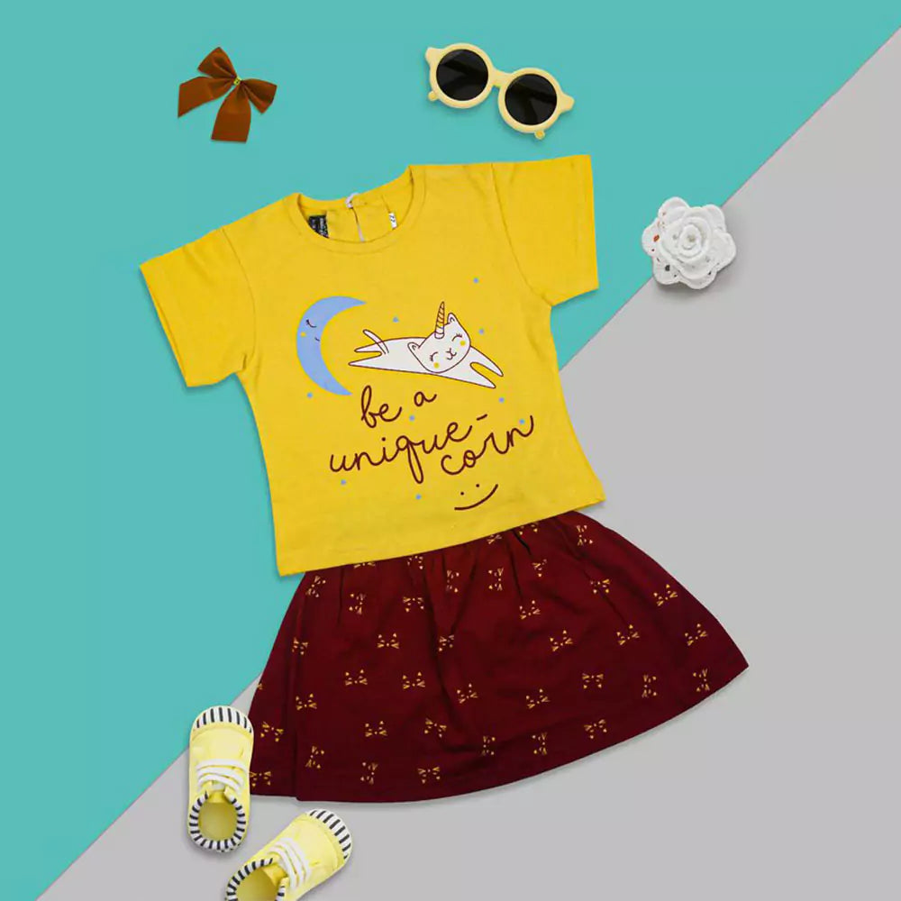 Girl Short Sleeve Tee Top And Skirt Set