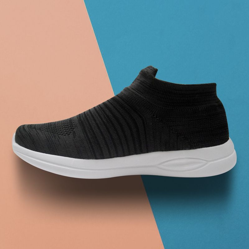 Mens Walking Shoes Lightweight Breathe Mesh Running Shoes Slip On Fashion Tennis Sneakers Comfort Gym Workout Shoe